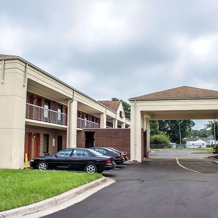 Quality Inn Henderson I-85 Εξωτερικό φωτογραφία