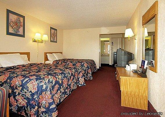 Quality Inn Henderson I-85 Δωμάτιο φωτογραφία
